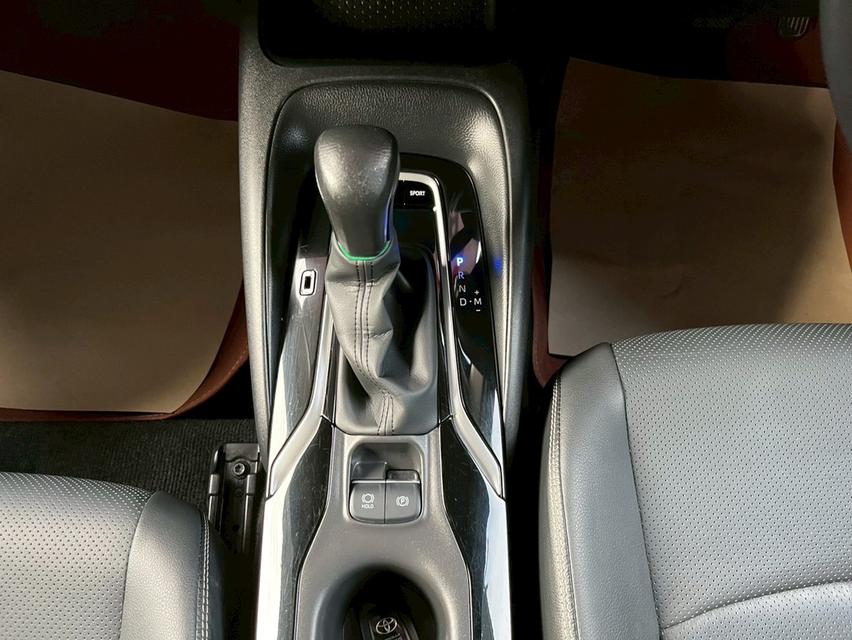 TOYOTA ALTIS 1.8 SPORT AUTO 2025