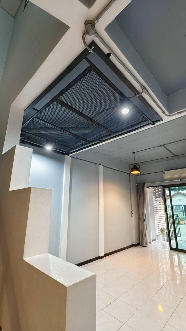 ให้เช่าทาวน์เฮ้าส์2ชั้น หมู่บ้านฟ้ารังสิต ธัญญะคลอง4 รังสิต ติดถนนรังสิต-นครนายก ปทุมธานี ใกล้ทางด่วน,โลตัส,ดรีมเวิล์ด พท.16 ตรวา.2นอน,2น้ำ 1ครัว แอร 5