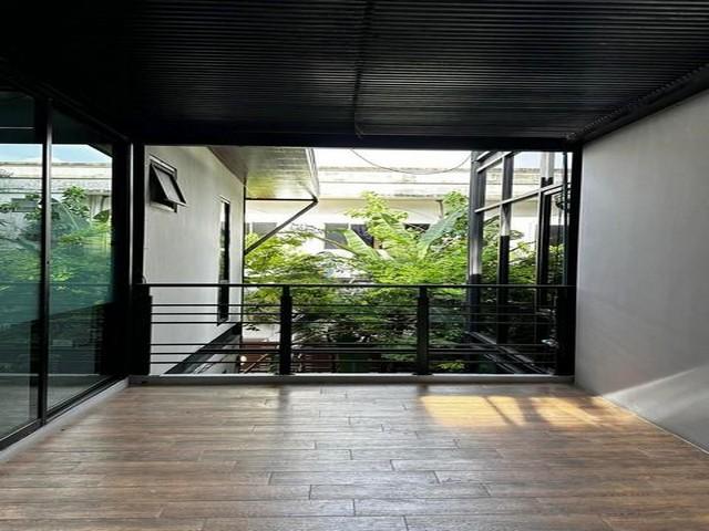 PB5906ให้เช่าสำนักงาน ย่านลาซาล สุขุมวิท 105 เขตบางนา อาคารมีที่จอดรถ 12 คัน  11