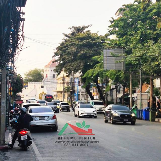 ขายตึก5ชั้น 39.6 ตรว. ด้านหน้าติดถนนพระสุเมรุ ด้านหลังติดคลอง ใกล้ถนนข้าวสาร 5