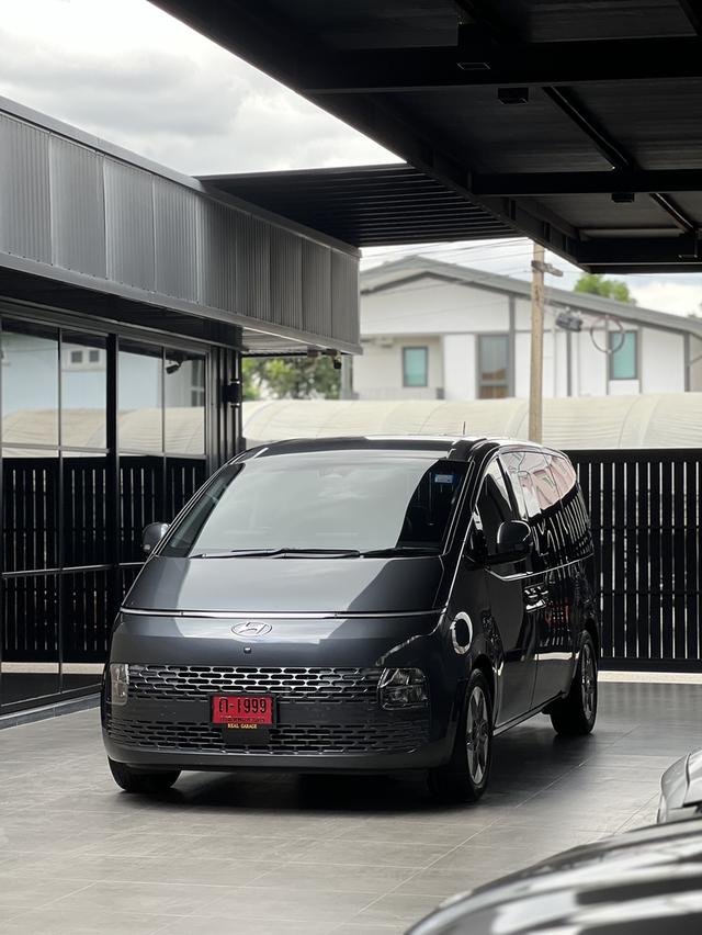 Hyundai Staria 2.2D Sel