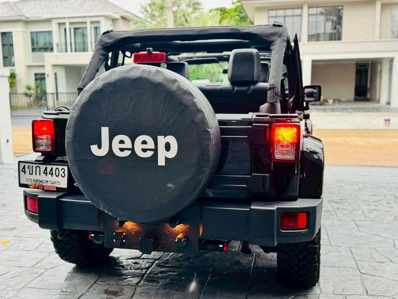 Jeep Wrangler Sahara 2.8 diesel 4wd Overland unlimited เน้นๆไมล์ 60,xxx กม. สีดำ ปี 2012 19