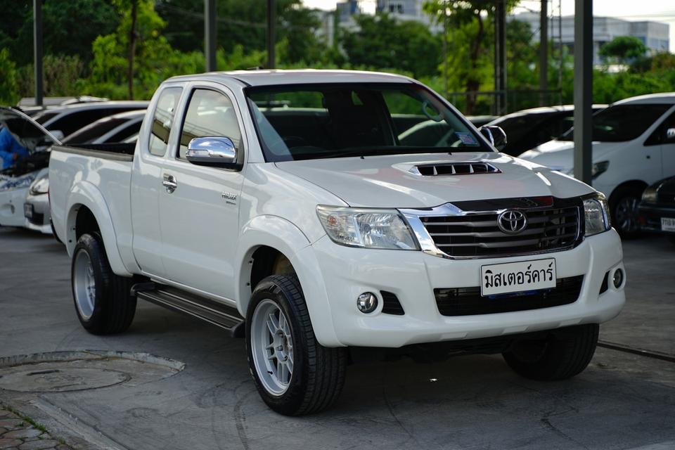 2015 TOYOTA HILUX VIGO CHAMP 2.5E prerunner 4