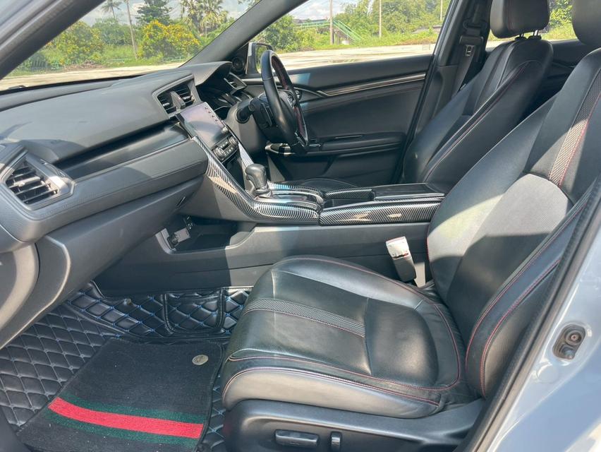 Honda Civic FK 1.5 Turbo RS mnc ปี 2022 สีเทาแลมโบ 14