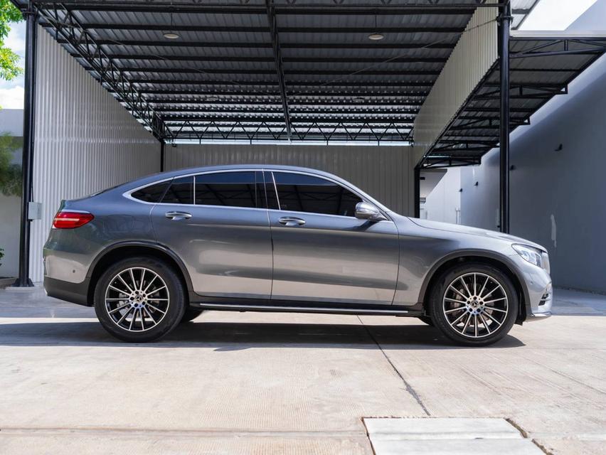 Benz Glc250 2.0Matec CoupeAmg  ปี18 รูปที่ 4