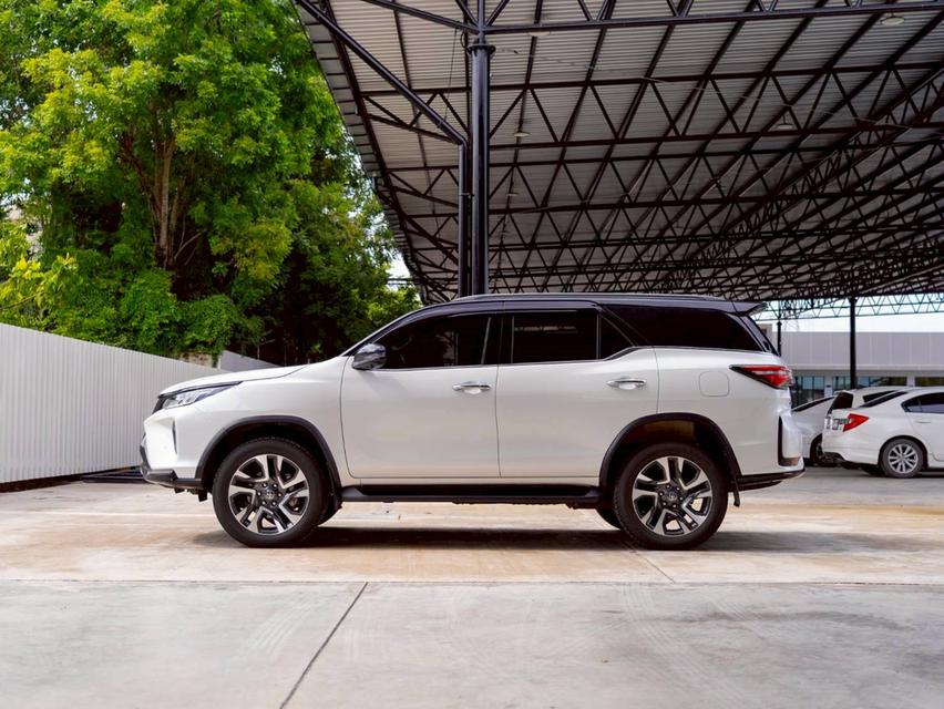 TOYOTA FORTUNER 2.4 LEGENDER 4WD ปี 2025 4