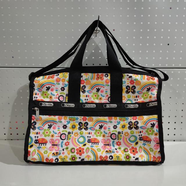 🔥Lesportsac deluxe medium weekender bag