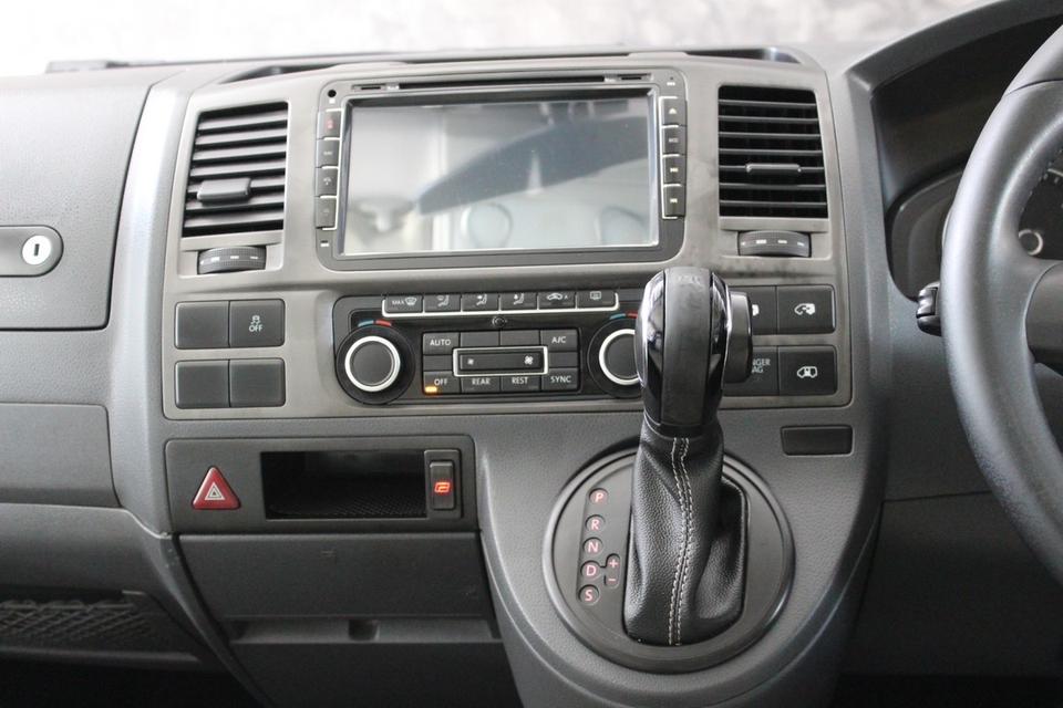 รหัสรถ JRS2165 Volkswagen Caravelle T5.ดีเซล Bi-TDI ไฟหน้า LED ปี 16 8