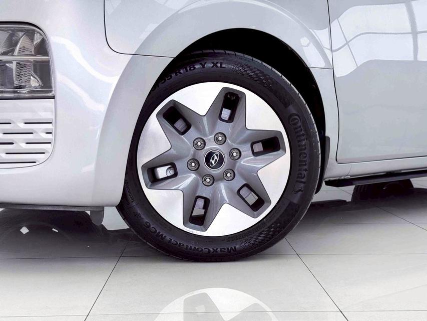 HYUNDAI STARIA 2.2 SEL STARIAเกียร์ AT ปี 2023 สีเทาเลขไม์ 118,647 กมราคา 1,019,000 บาทโทร 0929699899 6B597 รูปที่ 7