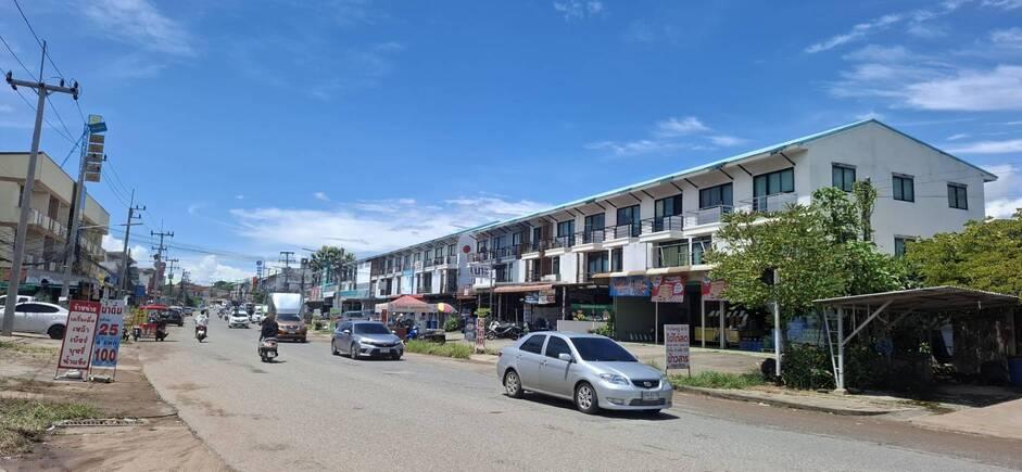 ที่ดินทำเลทอง ติดตลาดหนองไผ่ศิลา จ.ขอนแก่น เนื้อที่2งาน ติดถนนหลัก 5