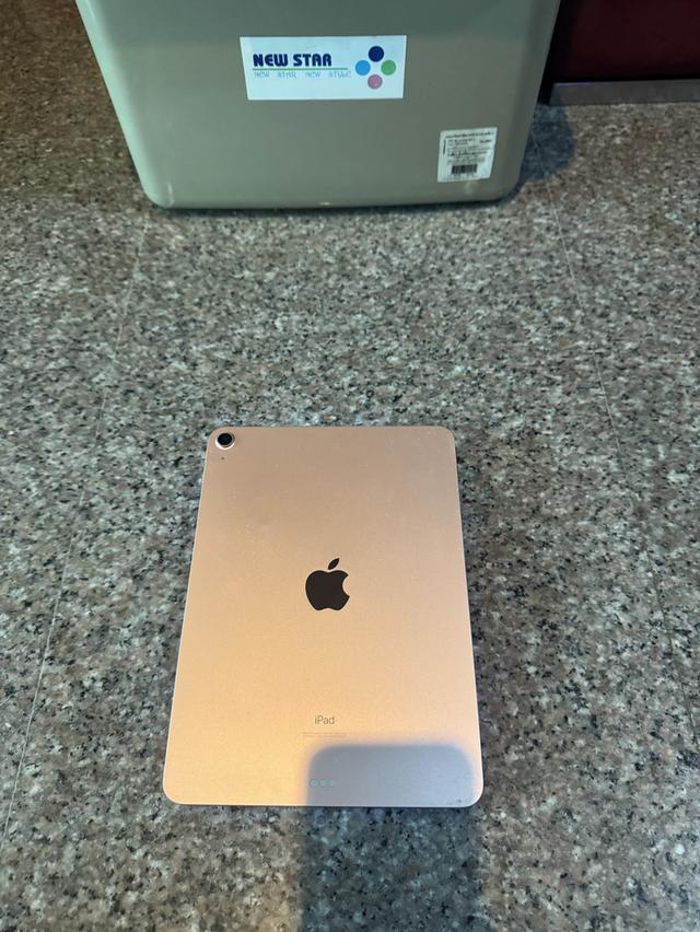 ขายๆๆๆถูกๆๆiPadAir4สีใหม่หายากPink 64กิ๊กWifi Only ใช้งานดีทุกๆฟังชั่นสูนTrueทุกๆฟังชั่นรีสโตได้ตลอดไม่มีติดไอคราว Model TH/A สภาพ: 97% สวยๆๆคับไร้ร รูปย่อยที่ 2