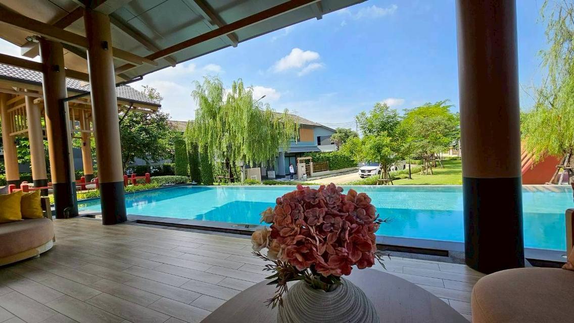 ทำเลหนึ่งเดียวในโครงการ!  บ้านเดี่ยว อณาสิริ รังสิต หลังริมติดสระว่ายน้ำ  4 นอน 4 น้ำ แต่งครบ พร้อมอยู่ ทำเลทองนี้หาไม่ได้อีกแล้ว 7