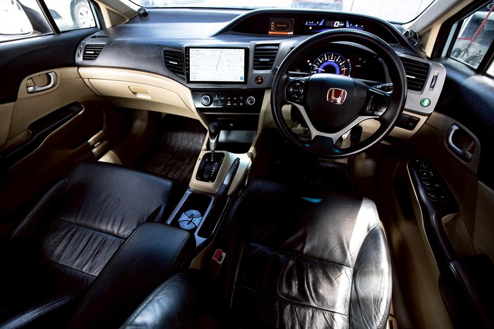 Honda Civic Fb 1.8S ปี 2012 เกียร์ออโต้ สีฟ้า 13