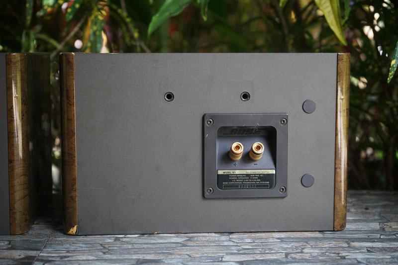 ลำโพง BOSE รุ่น 121 WestBorough 10