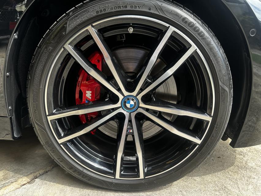 BMW 330e Plug-in Hybrid M Sport ปี2024 เลขไมล์ 15,xxx km 16