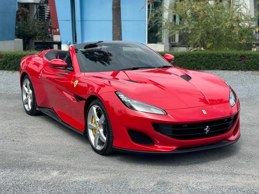 Ferrari Portofino Rosso Corsa Metallic