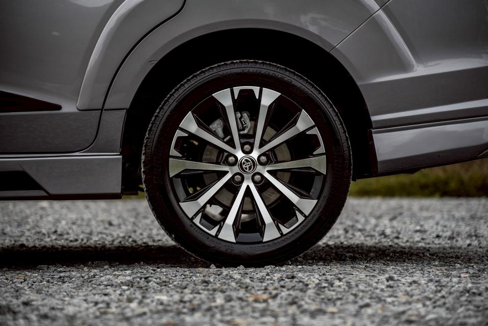 รหัสรถ CBL4694 TOYOTA Veloz 1.5 Premium CVT AT 2023 6