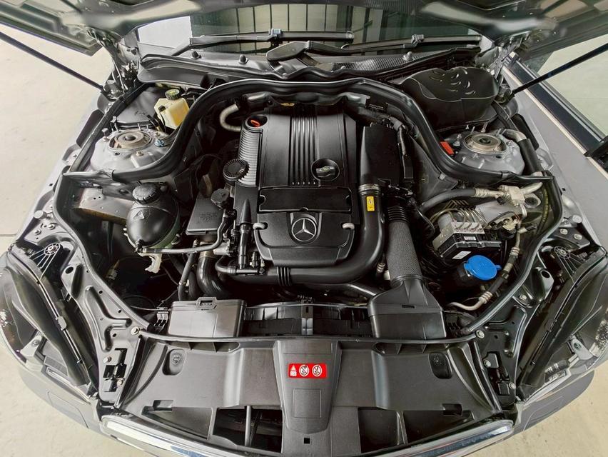 BENZ  E200 CGI 1.8 W212 4