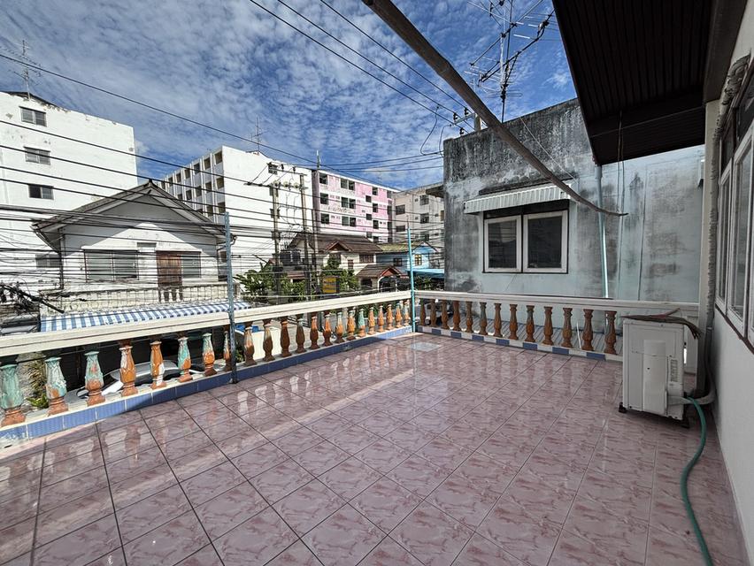 ที่ดินพร้อมสิ่งปลูกสร้าง 19