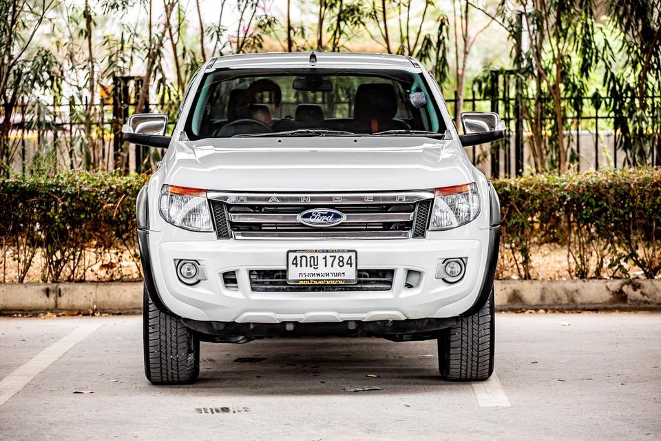 Ford Ranger Hi-lander 4 ประตู 2.2 XLT เกียร์ MT ปี 2015 สีขาว สภาพดี 3