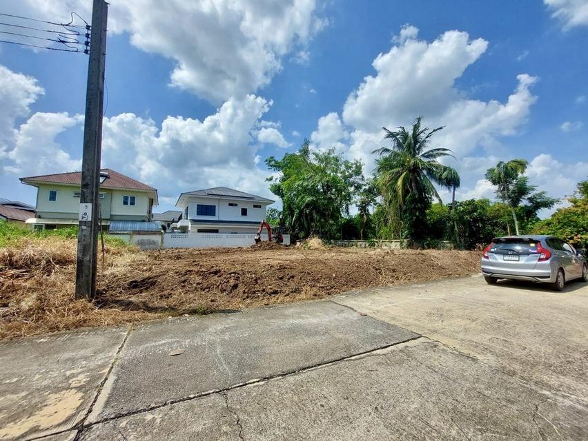 ขายที่ดินเปล่า ขนาด 105 ตร.ว. ซ.แก้วเงินทอง 40/1 ตลิ่งชัน เดินทางสะดวก ใกล้แหล่งชุมชน 2