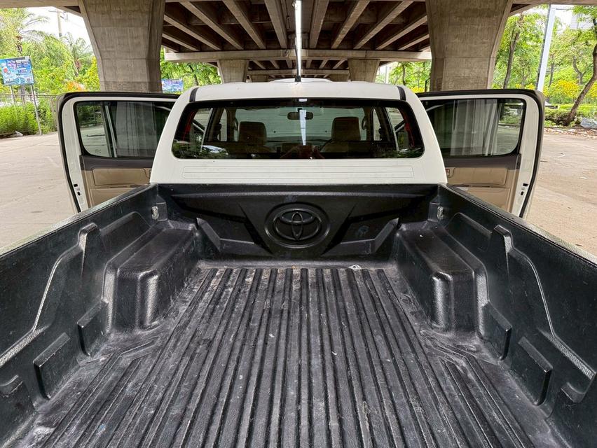 ขายรถ Toyota Vigo Champ 2.5E Double Cab ปี 2013 สีขาว เกียร์ออโต้ 17