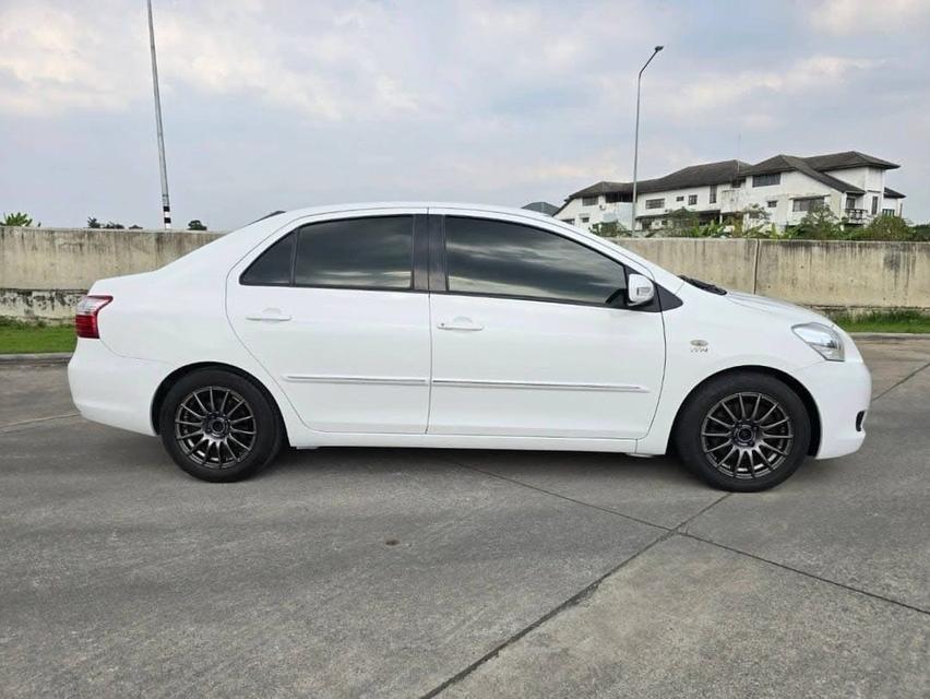 Toyota Vios สีขาว 7