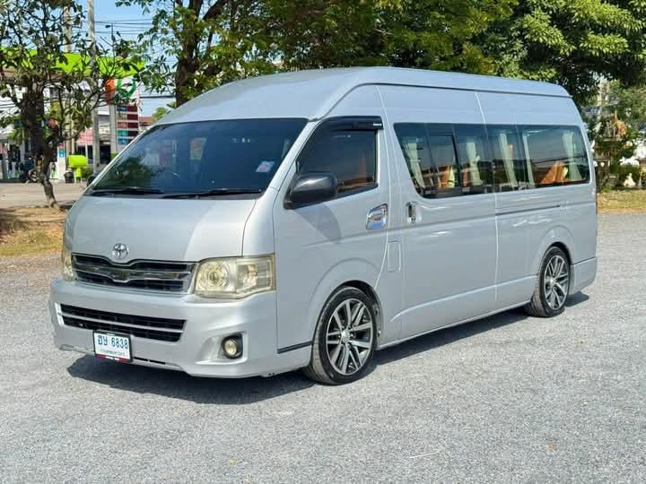 Toyota Commuter มือสองสภาพดี 2