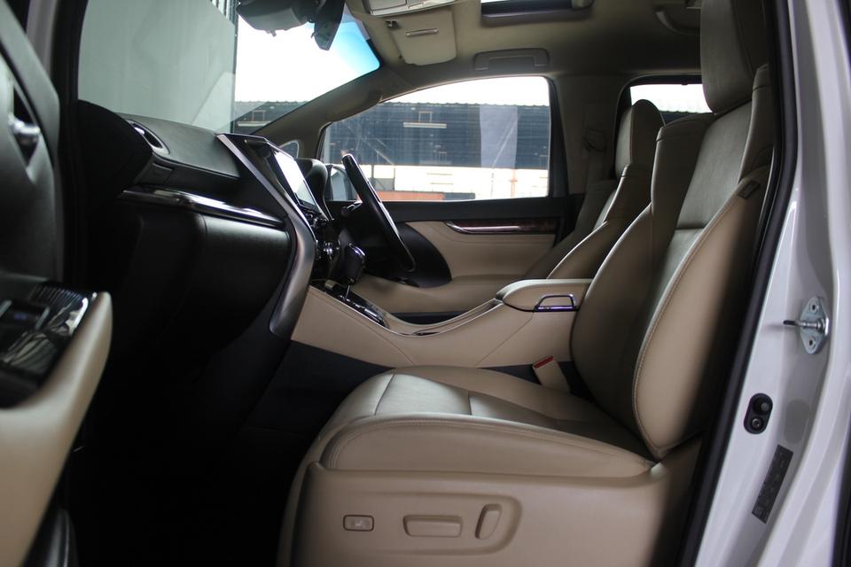 รหัสรถ BM528 TOYOTA ALPHARD 2.5 HYBRID Minor Change ปี 2020  12
