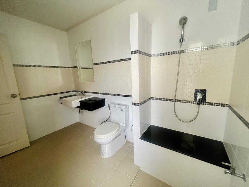 ขายบ้านเดี่ยวหลังใหญ่ 16