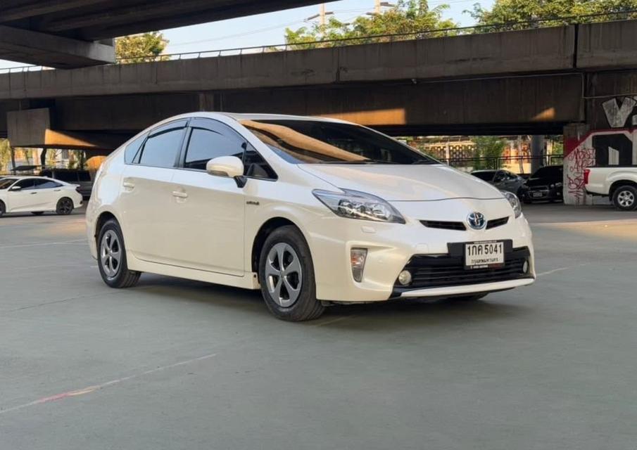 TOYOTA PRIUS 1.8 ตัวท็อป ปี 2012 มือสอง