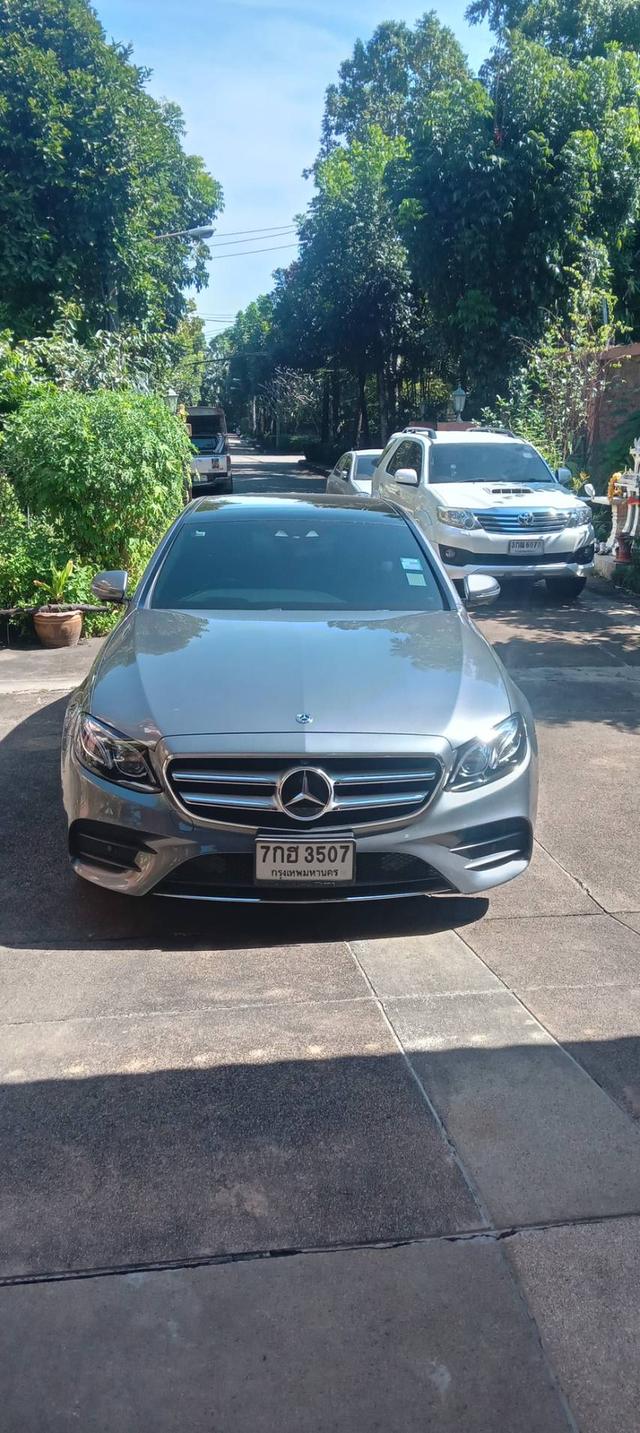 MERCEDES BENZ E350 มือสอง