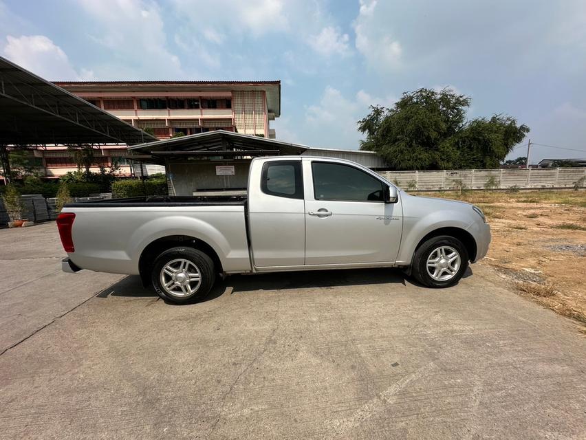 17IsuzuDMax1900SPACECABsPickupMt. 10