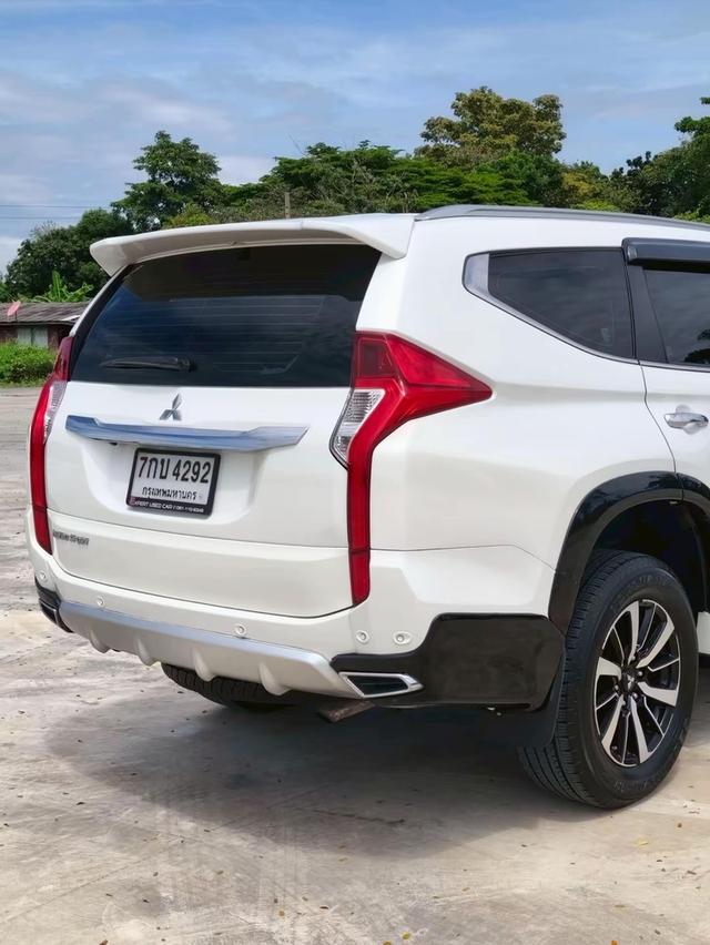 MITSUBISHI PAJERO 2.4 GT DIESEL 2WD 2018 19