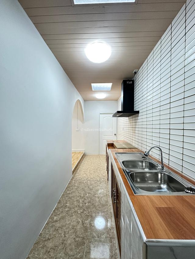 หมู่บ้านมีนบุรีการ์เด้นโฮม ราษฎร์อุทิศ 16