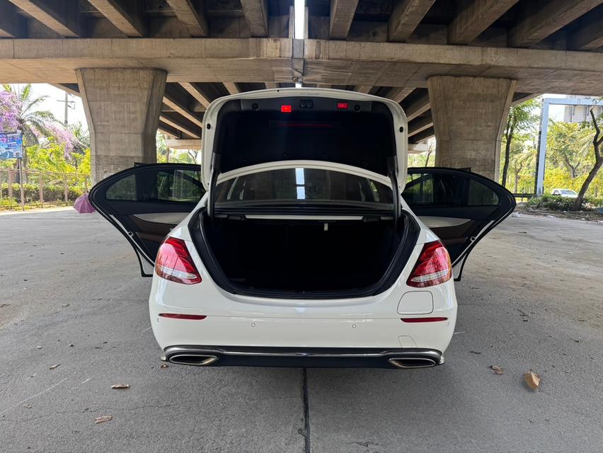 ขายรถ Benz E350e W213  ปี 2018 สีขาว เกียร์ออโต้ 17