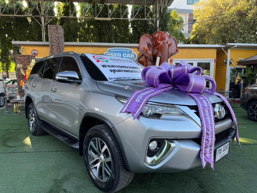 TOYOTA FORTUNER 2.8 V 4WD AT 2018 2