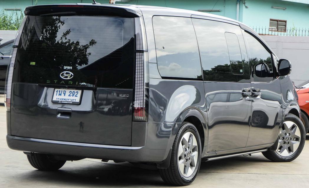2023 HYUNDAI STARIA  2.2 SEL รูปที่ 16