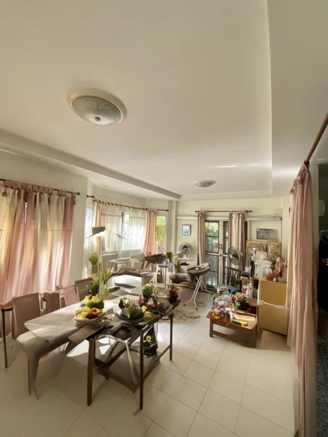 บ้านเดี่ยวหมู่บ้านศิริวรรณชวนชม 6