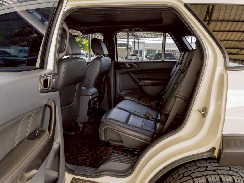 FORD EVEREST 2.2 TITANIUM+ 2WD ปี 2017 11