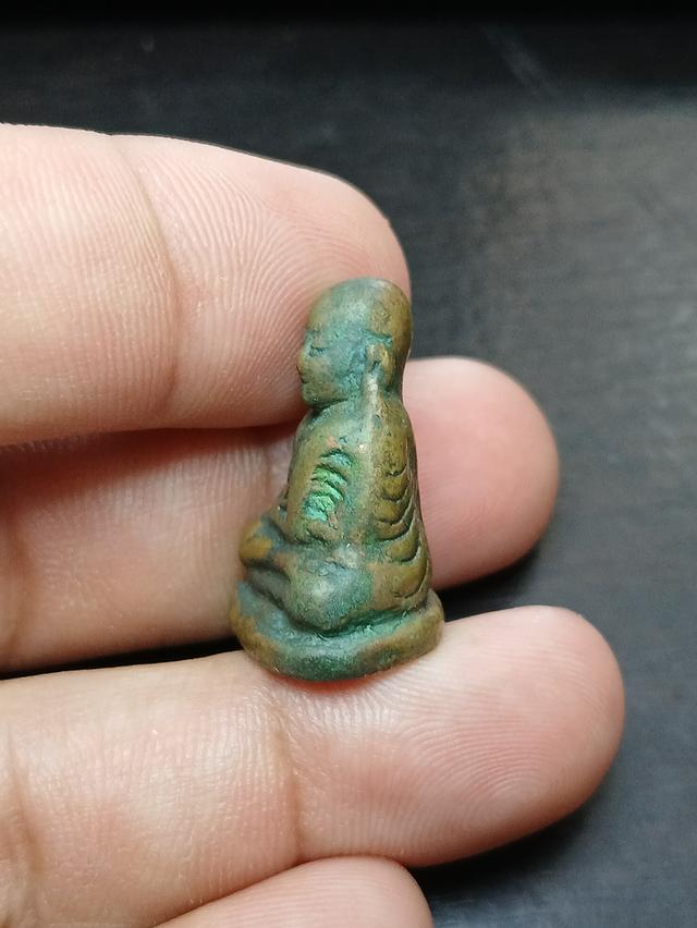 หลวงพ่อเงิน พิมพ์ขี้ตา รูปที่ 3