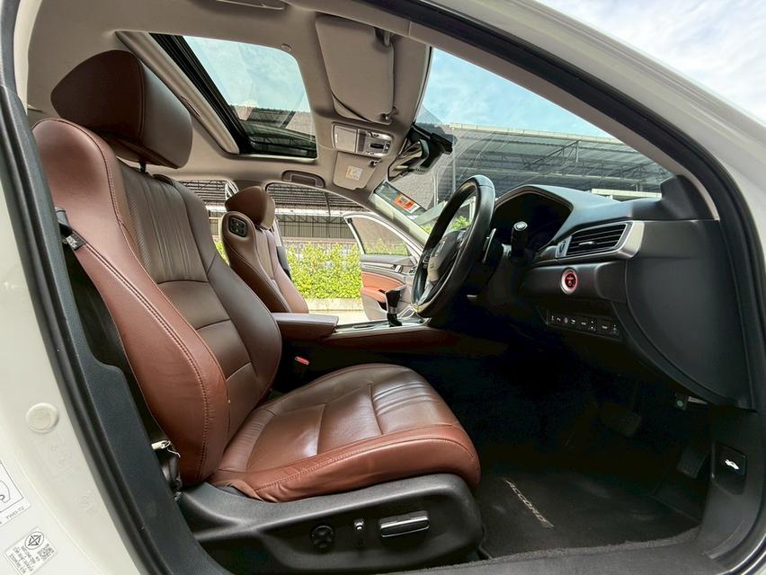 Honda Accord 2.0 Hybrid Tech Top Subroof 2021 12