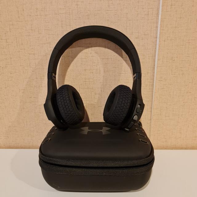 JBL UA Sport Wireless Train  3