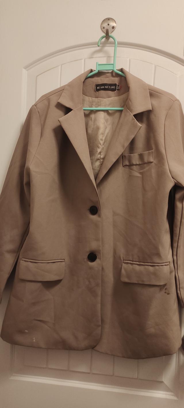 เสื้อผ้าผู้หญิงมือสอง 14