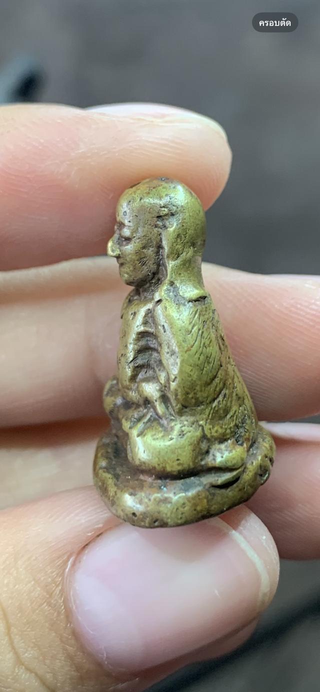 รูปหล่อหลวงพ่อเงิน พิมพ์ขี้ตา 3