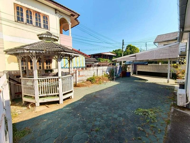 ขายที่ดินเพื่อการลงทุน ในคูเมืองเชียงใหม่(ศรีภูมิ) ขนาด 86 ตร.ว. ใกล้แหล่งท่องเที่ยวหลัก เหมาะลงทุนทำโรงแรม 2