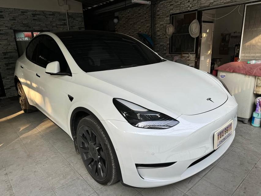 Tesla Model Y Long Range 2023