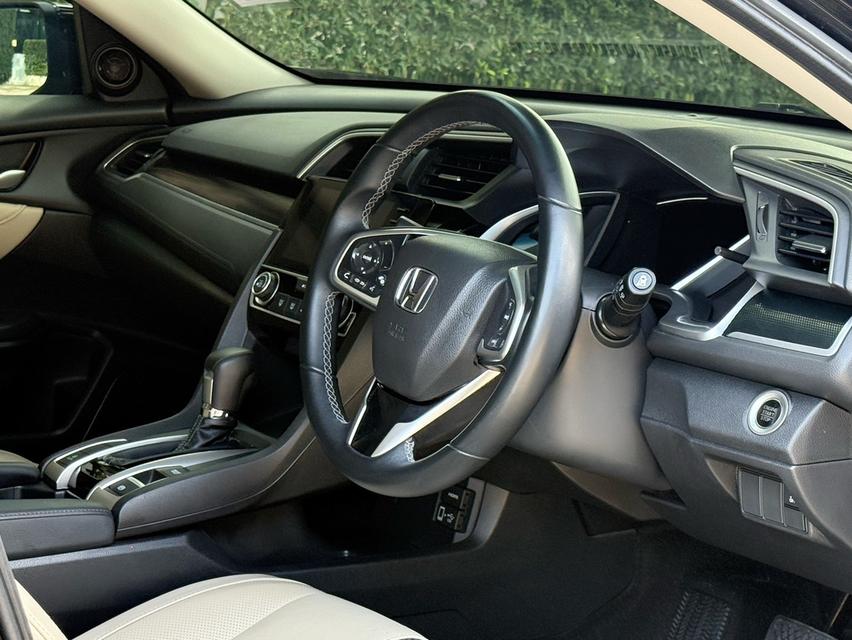 2021 HONDA CIVIC FC 1.8 EL MC รถมือเดียวออกป้ายแดง สภาพป้ายแดง รถวิ่งน้อยเพียง 7X,XXX กม รถไม่เคยมีอุบัติเหตุครับ 10
