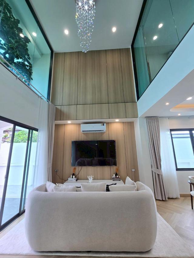บ้านเดี่ยวหลังใหญ่ นวมินทร์ 127 2