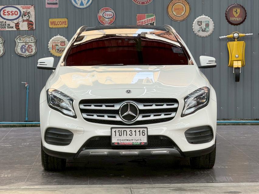 Mercedes-benz GLA250 2.0 AMG Dynamic ปี2020 รถบ้าน ใช้น้อย ไม่เคยชนไม่เคยทำสี